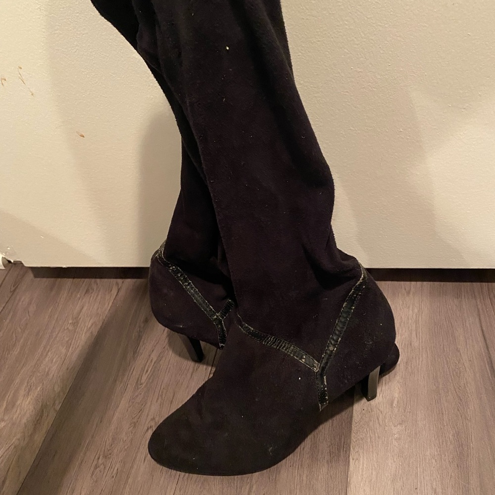 Shoe bundle - Picture 5 of 6